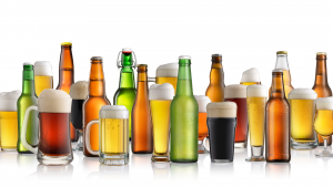 Verschiedene alkoholische Getränke – Alkohol verstärkt Entzündungen und behindert Regeneration und Muskelaufbau.